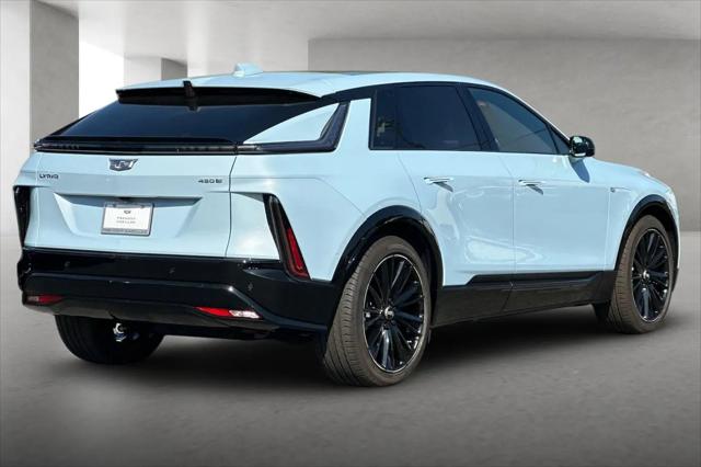 2025 Cadillac iQ Sport w/1SF
