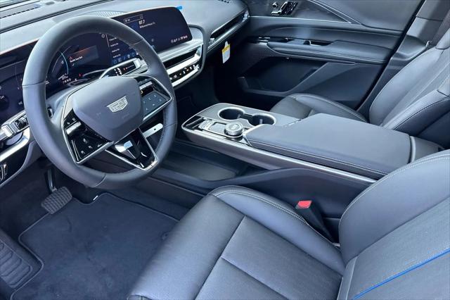 2025 Cadillac iQ Sport w/1SF