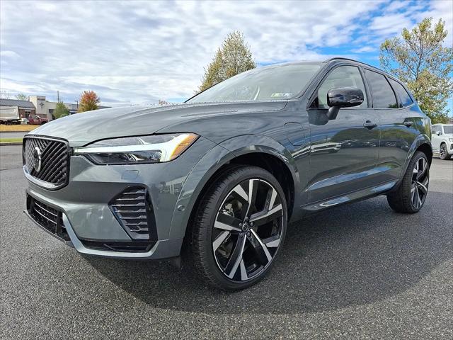 2026 Volvo XC60 Plug-In Hybrid Ultra, T8 AWD Electric/Gasoline, Dark