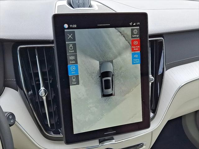 2026 Volvo XC60 Plug-In Hybrid Ultra, T8 AWD Electric/Gasoline, Dark