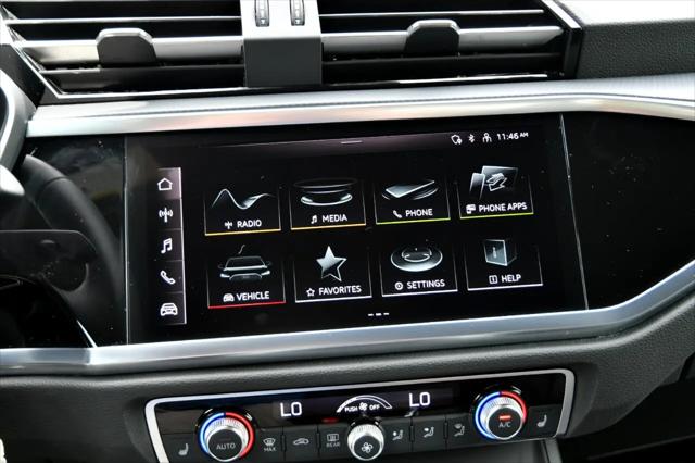 2025 Audi Q3 Premium 45 TFSI S line quattro Tiptronic