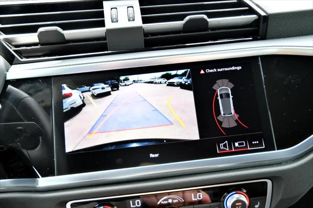 2025 Audi Q3 Premium 45 TFSI S line quattro Tiptronic