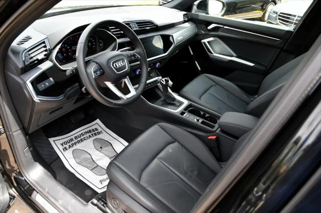2025 Audi Q3 Premium 45 TFSI S line quattro Tiptronic