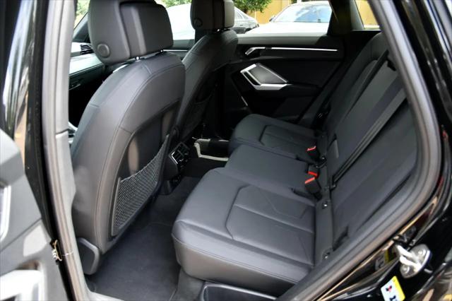 2025 Audi Q3 Premium 45 TFSI S line quattro Tiptronic