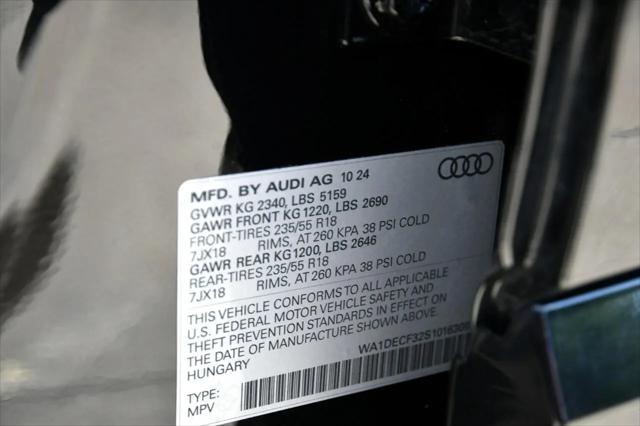 2025 Audi Q3 Premium 45 TFSI S line quattro Tiptronic