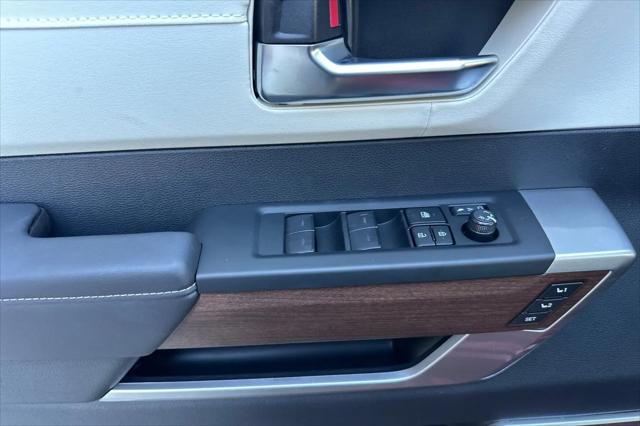 2025 Toyota Sequoia Capstone