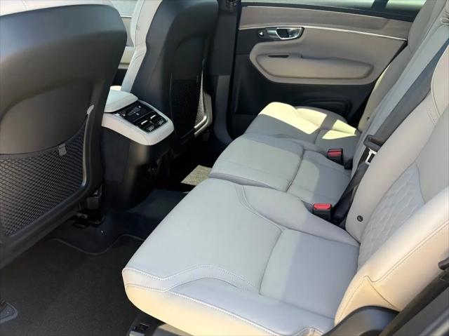 2026 Volvo XC90 Plus, B6 AWD Gas (mild hybrid), Gasoline, Bright, 7 Seats