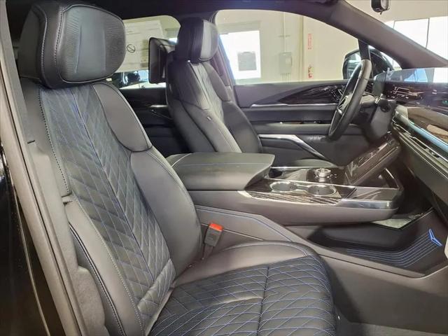 2026 Cadillac Escalade IQL Luxury AWD