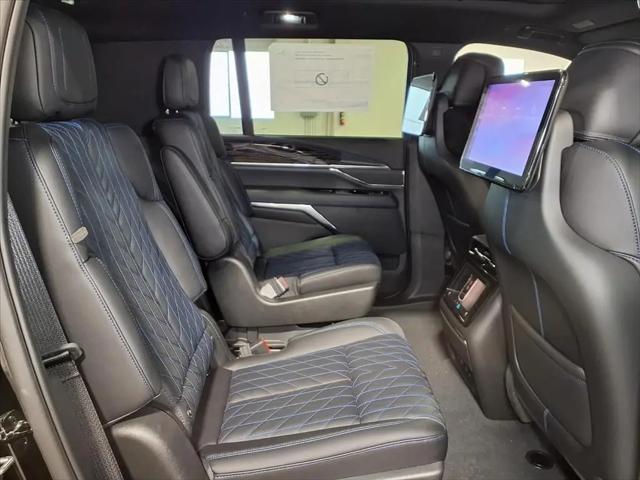 2026 Cadillac Escalade IQL Luxury AWD