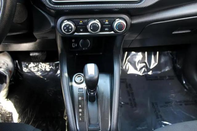 2023 Nissan Kicks S Xtronic CVT