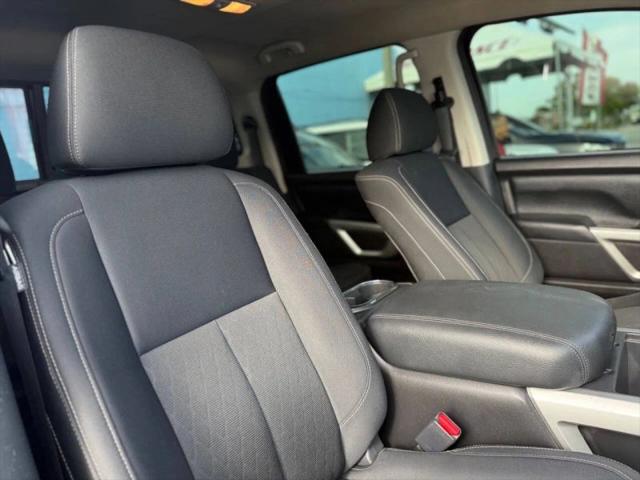 2018 Nissan Titan SV