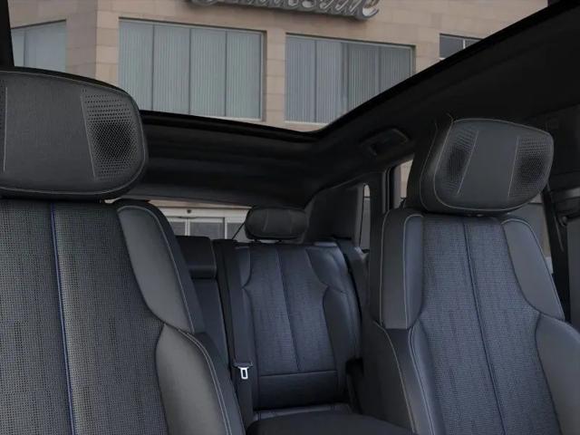 2026 Cadillac iQ V-Series w/1SV