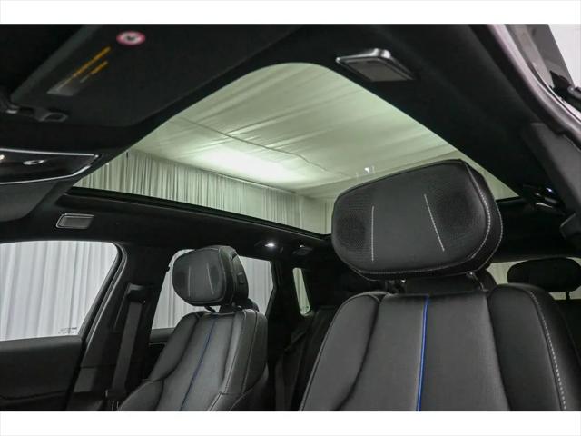 2026 Cadillac iQ V-Series w/1SV