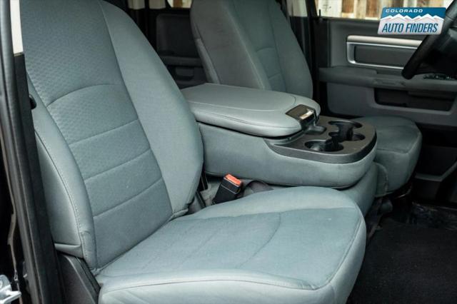 2017 Ram 1500 SLT Quad Cab 4x4 64 Box