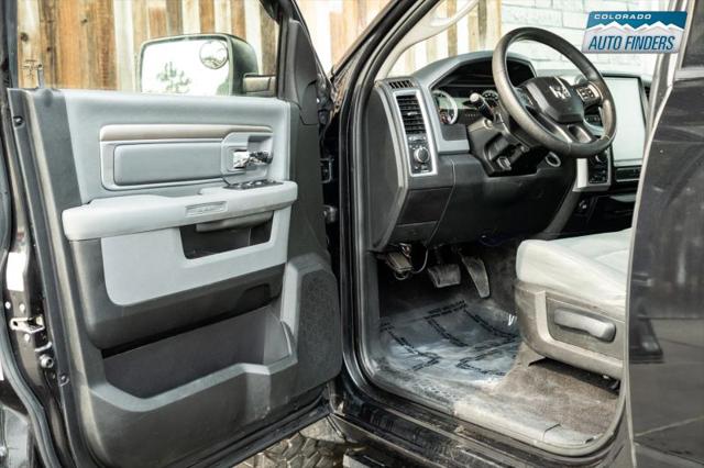 2017 Ram 1500 SLT Quad Cab 4x4 64 Box