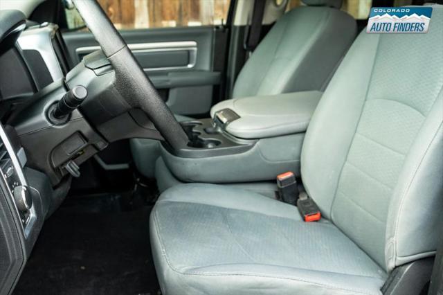 2017 Ram 1500 SLT Quad Cab 4x4 64 Box
