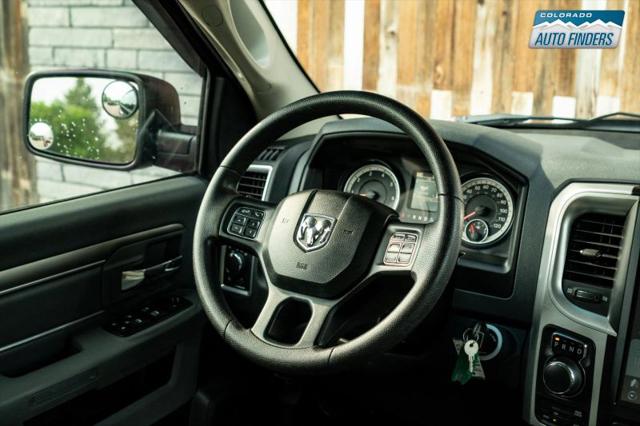2017 Ram 1500 SLT Quad Cab 4x4 64 Box