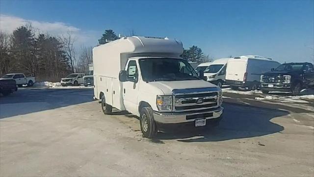 2026 Ford E-350 Cutaway E-Series Cutaway