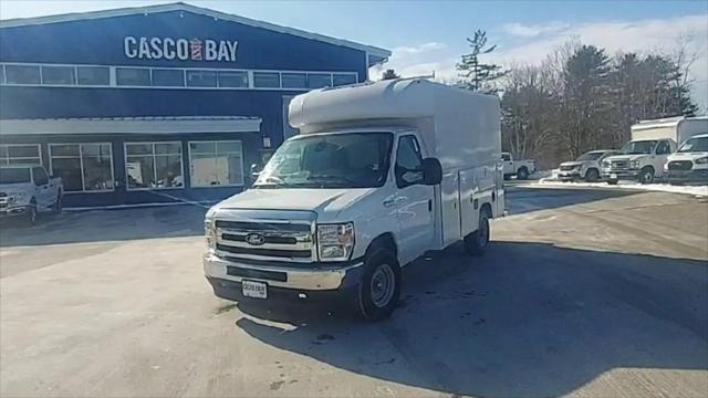 2026 Ford E-350 Cutaway E-Series Cutaway