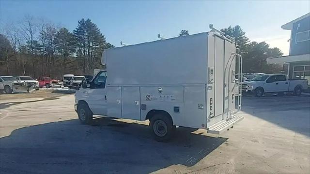 2026 Ford E-350 Cutaway E-Series Cutaway