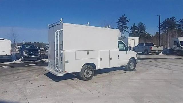 2026 Ford E-350 Cutaway E-Series Cutaway