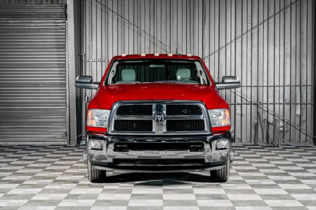 2018 Ram 3500 SLT Regular Cab 4x2 8' Box