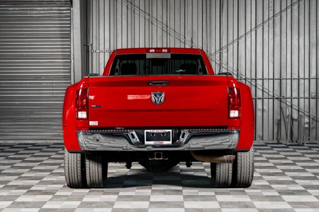2018 Ram 3500 SLT Regular Cab 4x2 8' Box