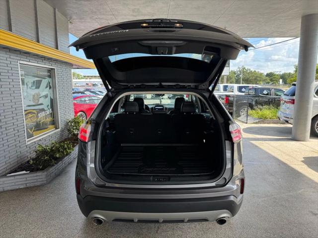 2021 Ford Edge Titanium