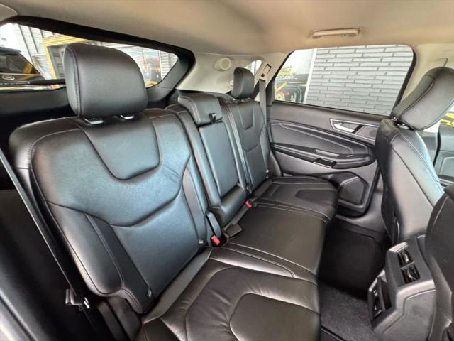 2021 Ford Edge Titanium
