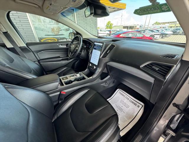 2021 Ford Edge Titanium