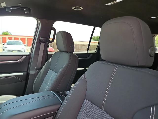 2026 GMC Acadia FWD Elevation