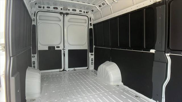2025 Ram ProMaster Cargo Van Tradesman High Roof 159" WB EXT
