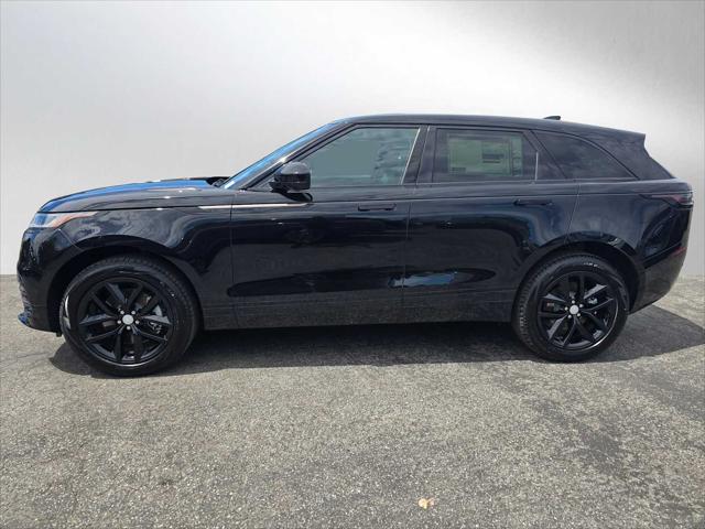 2025 Land Rover Range Rover Velar P250 Dynamic SE