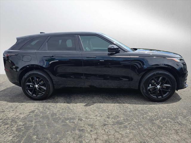 2025 Land Rover Range Rover Velar P250 Dynamic SE