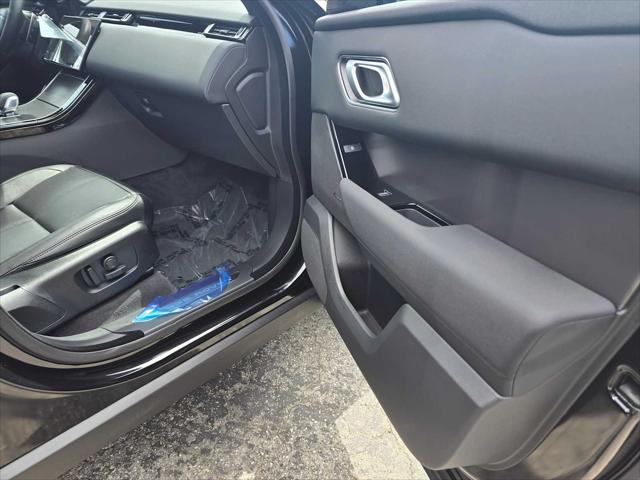 2025 Land Rover Range Rover Velar P250 Dynamic SE