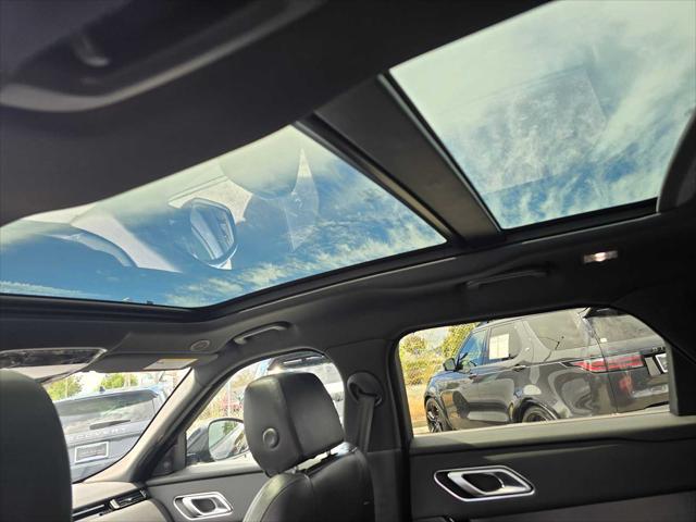 2025 Land Rover Range Rover Velar P250 Dynamic SE