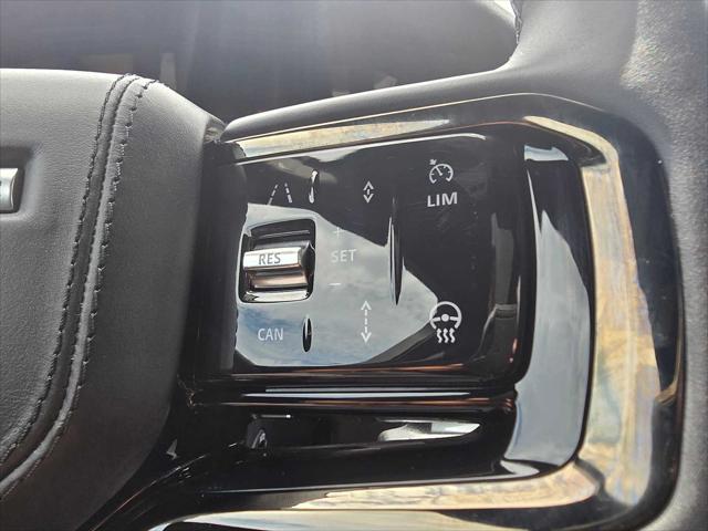2025 Land Rover Range Rover Velar P250 Dynamic SE
