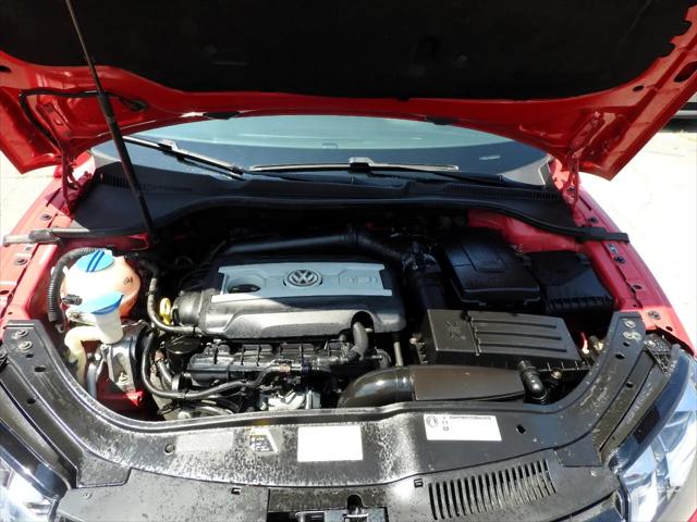 2014 Volkswagen Eos Sport