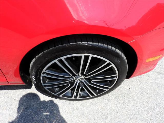 2014 Volkswagen Eos Sport