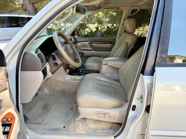 2002 Lexus LX 470 Base 4WD 4dr SUV