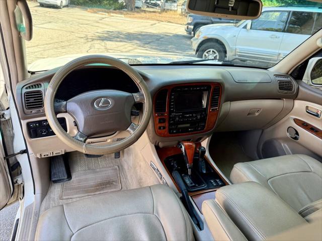 2002 Lexus LX 470 Base 4WD 4dr SUV