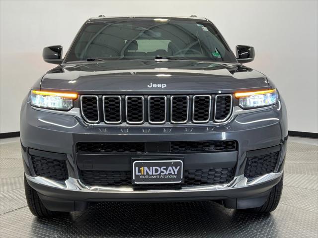 2024 Jeep Grand Cherokee L Laredo 4x4