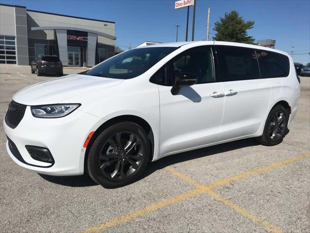 2026 Chrysler Pacifica PACIFICA SELECT