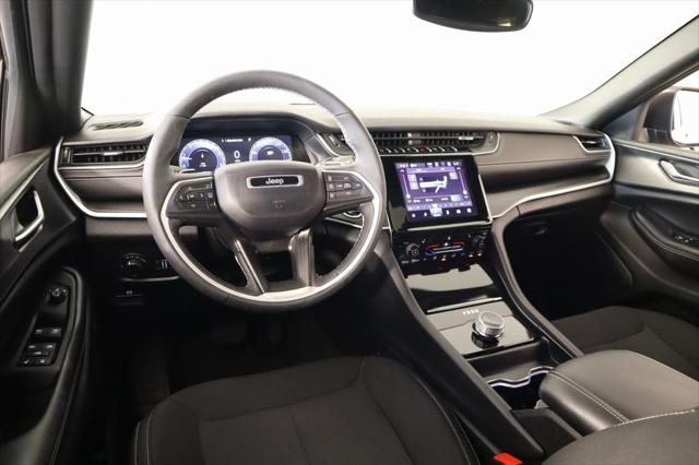 2024 Jeep Grand Cherokee L Laredo X 4x4