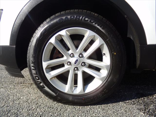 2017 Ford Explorer Unknown