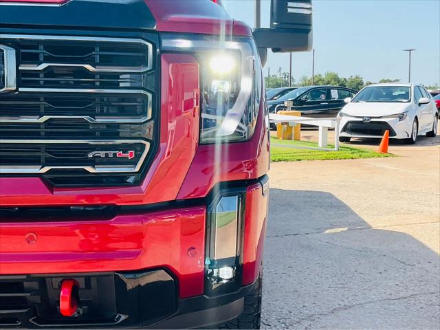 2024 GMC Sierra 2500HD 4WD Crew Cab Standard Bed AT4