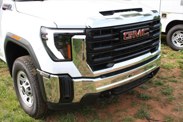 2025 GMC Sierra 3500HD 4WD Crew Cab Long Bed Pro