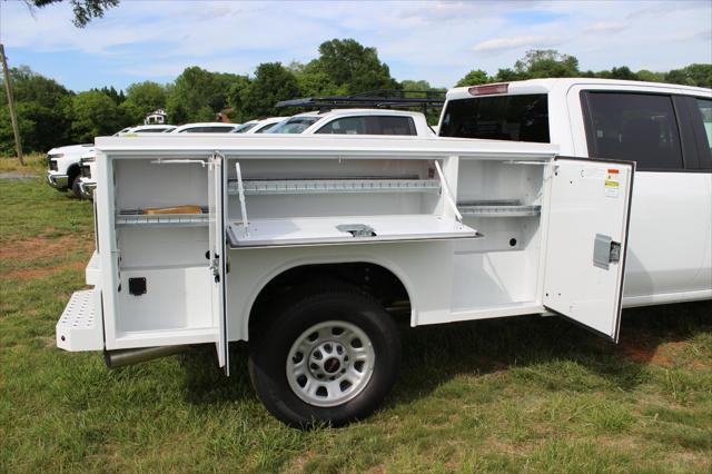 2025 GMC Sierra 3500HD 4WD Crew Cab Long Bed Pro