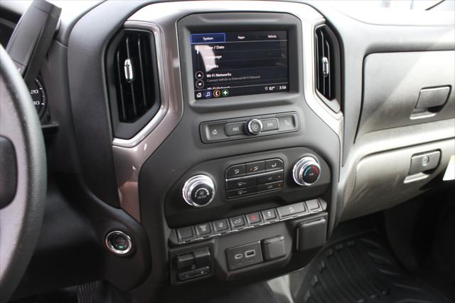 2025 GMC Sierra 3500HD 4WD Crew Cab Long Bed Pro