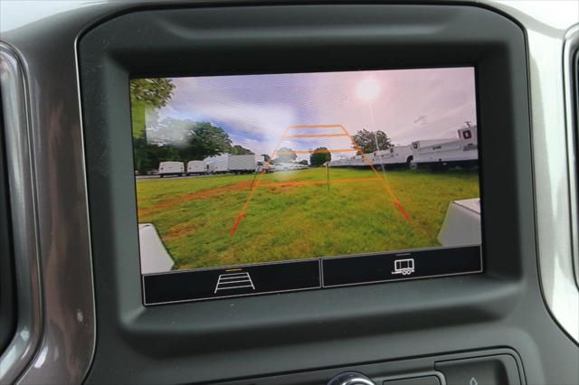 2025 GMC Sierra 3500HD 4WD Crew Cab Long Bed Pro